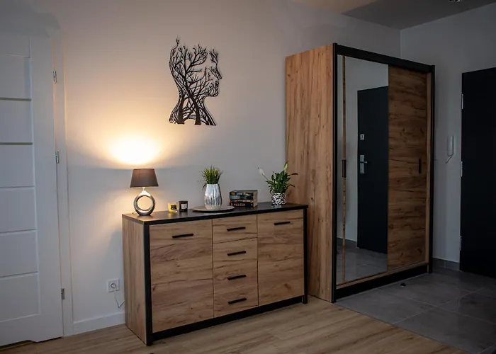 - Nova Bursa - Prywatny Parking! * Çestohova