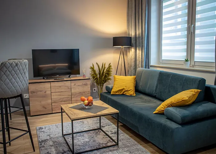 - Nova Bursa - Prywatny Parking!